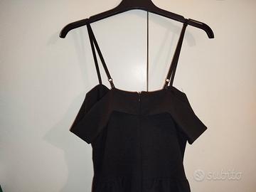 vestito nero e maglioncino 