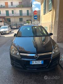 Opel astra 1700 cdti 101 cv full optional