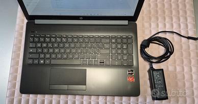 Hp 15’ Ryzen 3 Radeon Vega Gfx RAM8Gb ssd224Gb