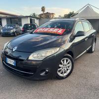 Renault Mégane 1.9 dCi 130CV SporTour Luxe