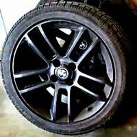 N.4 ruote in lega 17" gommate.