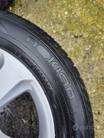 Cerchi e gomme da neve Ford kuga