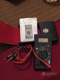 Multimetro digitale