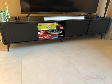 Mobile tv nero