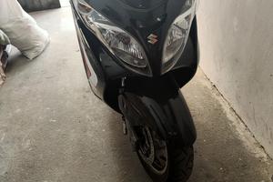 Burgman 400