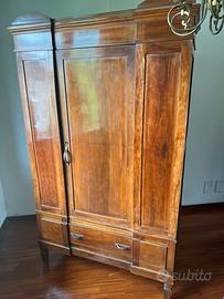 Armadio d'epoca