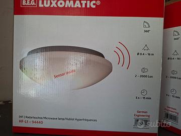 plafoniera con sensore di movimento integrato