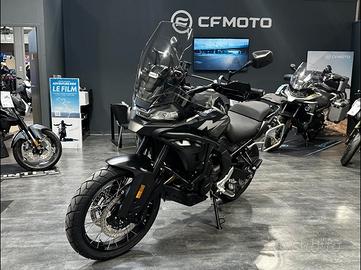 Cf moto 700 mt ADV da vetrina accetto permuta trk 