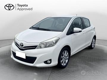 Toyota Yaris 1.0 5 porte Active