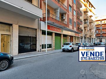 SAN BENEDETTO ad.ze: NEGOZIO 55 MQ con vetrina