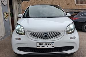 Smart ForFour FOR FOUR 1.0 71 C.V. NAVIGATORE FARI