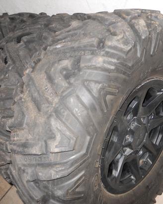 Cerchi originali e gomme quad Polaris