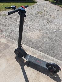 monopattino elettrico nexyti