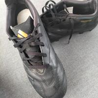 scarpe calcio o rugby n.38,5 Adidas predator