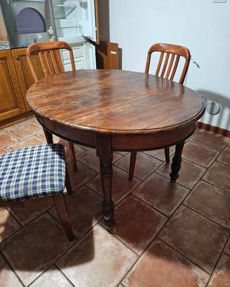 Tavolo ovale  antico dell'800