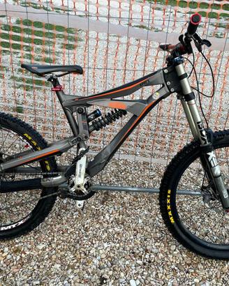 Downhill ktm aphex