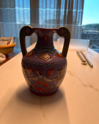 Vaso sardo in ceramica dipinta