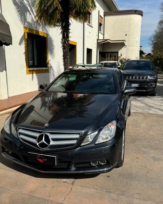 Mercedes-benz E 250 COUPÈ CDI AVANTGARDE
