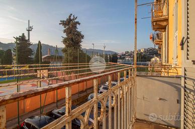 3 LOCALI A IMPERIA