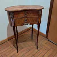 Comodino antico in legno intarsiato con bronzi – S