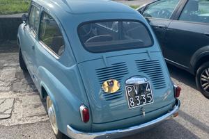 Fiat 600 1956 guida a destra