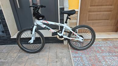 bicicletta bmx misura 20" freestyle 