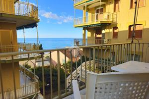 2 LOCALI A SANTO STEFANO AL MARE