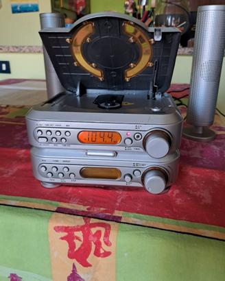 Bruneau mini radio cd con 2 casse ora sul display 
