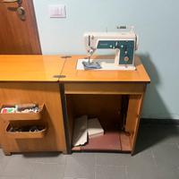 Macchina da cucire singer con mobiletto
