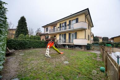 PORZIONE DI QUADRIFAMILIARE A VAPRIO D'ADDA