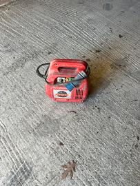 Vibratore per cemento