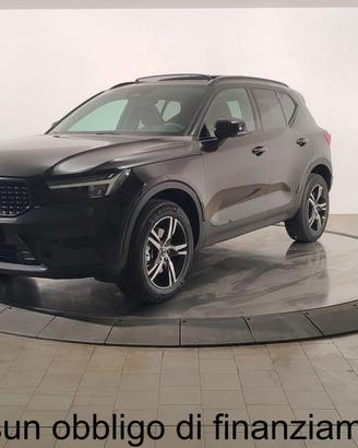 VOLVO Xc40 B3 Mild Hybrid Automatico Plus Dark