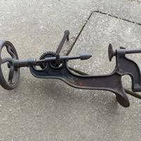 Trapano a colonna Antico