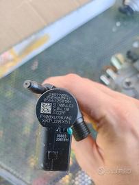 Iniettore VW 1.6 TDI 116cv DGT 04l130277bf