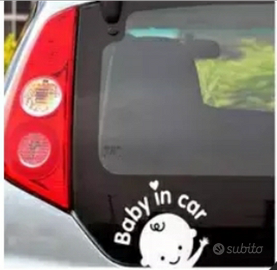 Adesivo bambino in macchina nuovo e confezionato