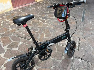 Bici elettrica Fiido D1