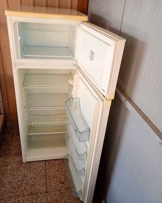 frigorifero funzionante 
