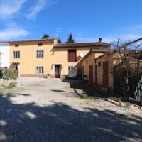 PORZIONE DI BIFAMILIARE A CASTELBELFORTE