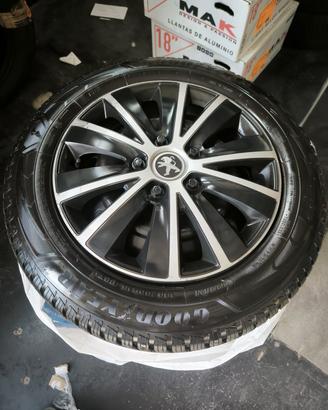 Kit Invernale R15 Peugeot 208 / C3 + Gomme Goodyea