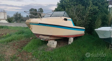 Barca semicabinato da 6 metri