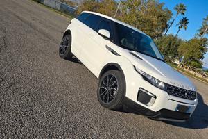 Range Rover Evoque 2.2