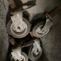 Quattro ruote da ponteggio