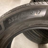 Gomme auto