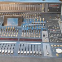 Mixer audio DM 2000 Yamaha