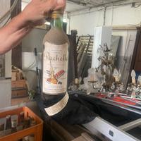 Bottiglie di vino vecchie