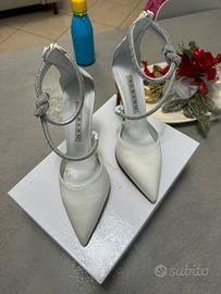 Tacco da donna sposa