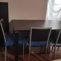 Tavolo + 4 sedie