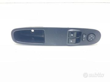 PULSANTIERA ANTERIORE SINISTRA FIAT Grande Punto 2