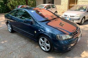 Opel Astra Coupé 2.0i Turbo 16V cat