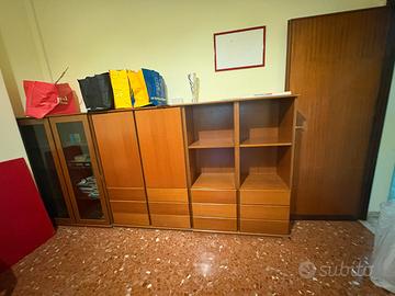 Libreria composta da 3 modulo
